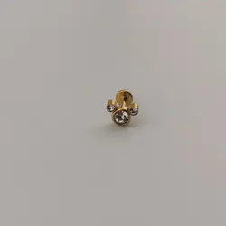 پیرسینگ گوش پشت تخت سه نگین | اکسسوری گلامور