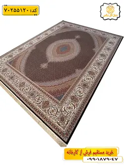 فرش 700 شانه محرابی طرح ریز ماهی زمینه گردویی گل نرگس کاشان