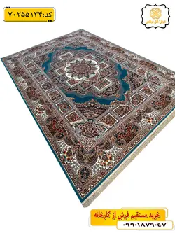 فرش 700 شانه محرابی طرح حوض نقره زمینه آبی فیروزه ای گل نرگس کاشان