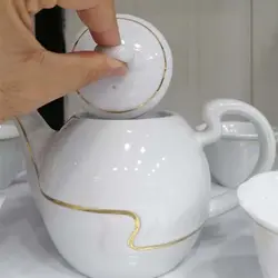 قوری چینی مقصود خط طلا مدل رویال