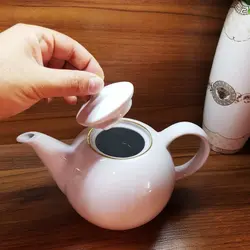 قوری چینی مقصود سفید خط طلا سایز بزرگ