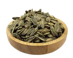 تخمه آفتاب گردان ایرانی برشته با طعم گلپر حاج مسعود