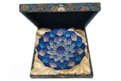 بشقاب میناکاری مس با جعبه ترمه در ابعاد متنوع