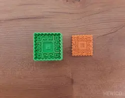 مهر و کاتر شیرینی طرح مربع ورساچ کد-126