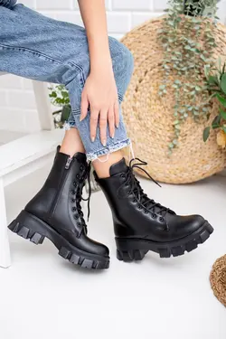 بوت زنانه رنگ مشکی ساده برند Moda Değirmeni