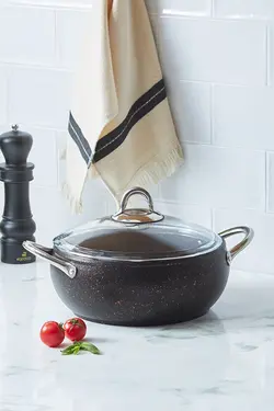 ماهیتابه درب دار بیوگرانیتی مشکی آوانوس 24 سانتی متری 4.4 لیتری کاراجا