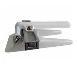 کباب زن نگین