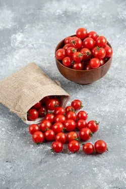 گوجه گیلاسی دستچین شده