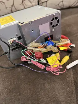 پخش کننده خودرو کنوود مدل MDV-323 (کارکرده فابریک)
