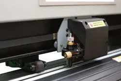 کاتر پلاتر مدل AP1000 آپروکات