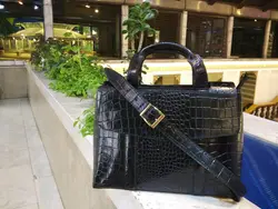 کیف دوشی اداری مجلسی زنانه چرم گاوی مدل i-200 مشکی سنگی براق ایزاکو