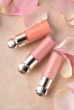 🔲رژگونه مایع از رر بیوتی Rare Beauty Soft Pinch Liquid Blush