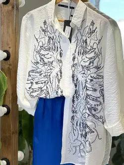 شومیز پولک دوزی ترک اورجینال برند اورفئو نگرو طرح خوشه