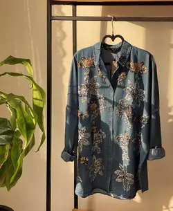 شومیز جین گلدوزی پولک دوزی اورجینال ترک طرح نیلوفرانه