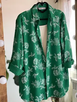 شومیز طرح برجسته ترک اورجینال طرح برگ و گل