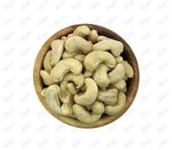 بادام هندی خام