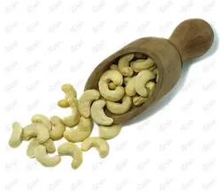 بادام هندی خام