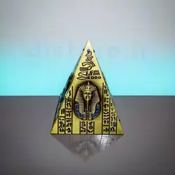 ماکت فلزی هرم مصر باستان