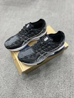 اسیکس ژل کینسی بلاست Asics Gel Kinsei Blast