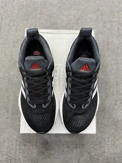 آدیداس سولارگلایدبوست Adidas solarglide