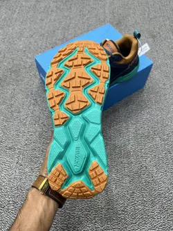 هوکاچلنجرآرت۶ Hoka challenger art6