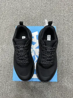 هوکاچلنجرآرت۶ Hoka challenger art6