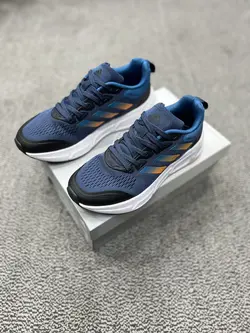 آدیداس کواستار Adidas Questar