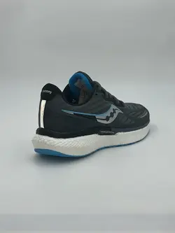 ساکونی تریموف ۱۹ SauconyTriumph19