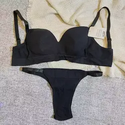 ست شورت و سوتین بدون فنر جذاب