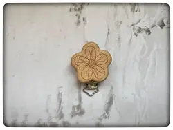 گیره بند پستونک