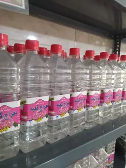 گلاب یک لیتری