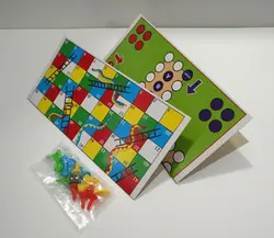 منچ و مارپله کاغذی