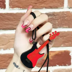 گردنبند طرح گیتار برقی مدل متالهد کد m25315