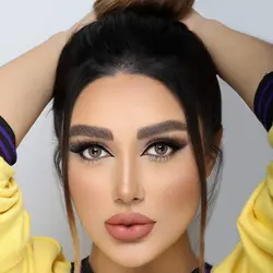 لنز رنگی جمستون مدل اوئو کافی عسلی gemstone Aveo Coffee