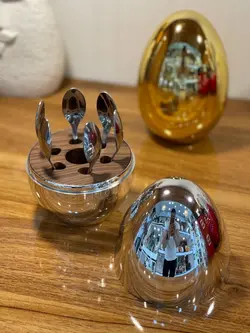 جاقاشقی تخم مرغی بهمراه ۶ عدد قاشق مربا یا چایخوری