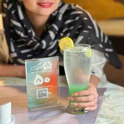 رستوران موزیکال خرچنگ کیش(سرو انواع غذاهای دریایی ،سوشی،لابستر،خرچنگ و..)