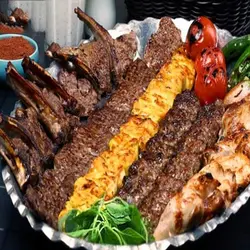 رستوران شاندیز صفدری ساحلی کیش(موزیک زنده،ترانسفر رایگان)