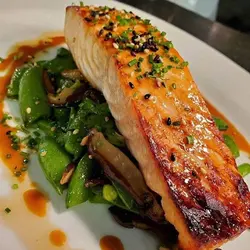 رستوران کوکو لانژ کیش(موزیک زنده،dj ترانسفر رایگان)