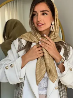 روسری تافته هندی طلایی