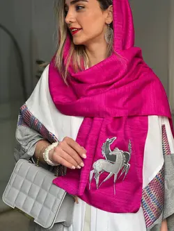 شال تافته سرخابی با اکسسوری دو اسب
