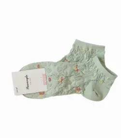 جوراب زنانه مچی نخی no brand بدون برند طرح برگ برجسته کد ۴۲۴ سبز