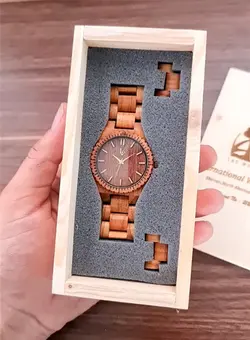 ساعت مچی زنانه مدل Kismar چوب زردآلو