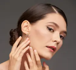 گوشواره  گلبرگ