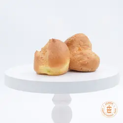 شیرینی نان خامه ای