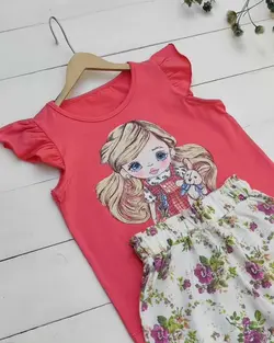 دختر مو طلایی