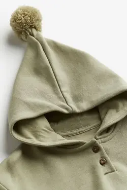 ست هودی و لگ سبز