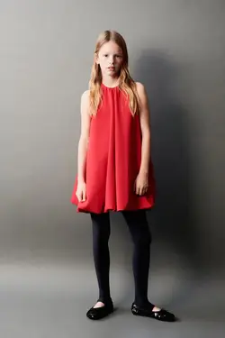 پیراهن پفی قرمز