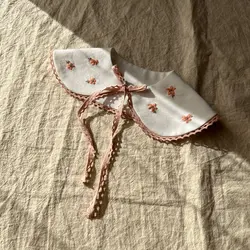 یقه با گلدوزی شکوفه