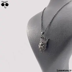 گردنبند کله شیر با تاج نگین دار استیل رنگ ثابت