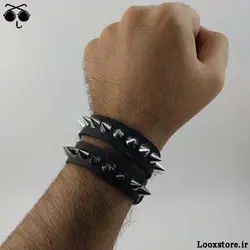 دستبند چرمی نازک با اسپایک های ریز